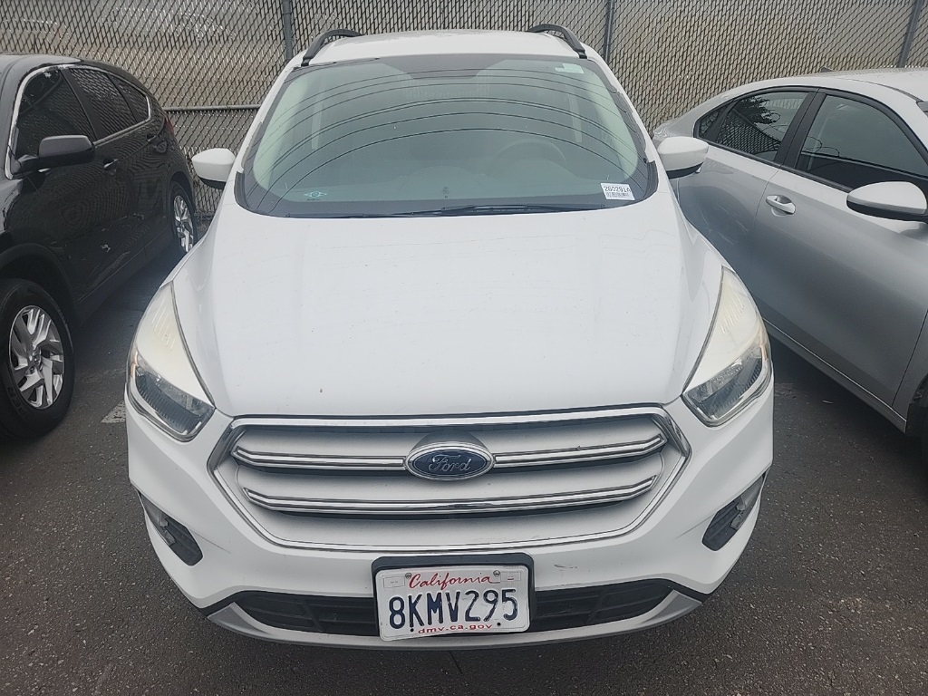2018 Ford Escape SE photo 2