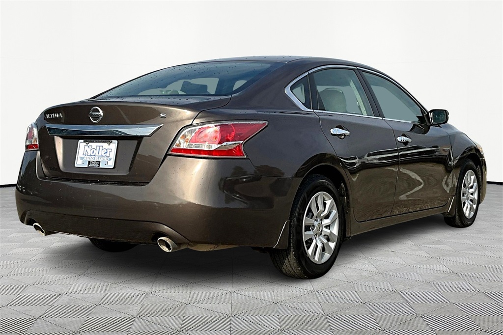Used 2015 Nissan Altima S with VIN 1N4AL3AP3FC184548 for sale in Kansas City