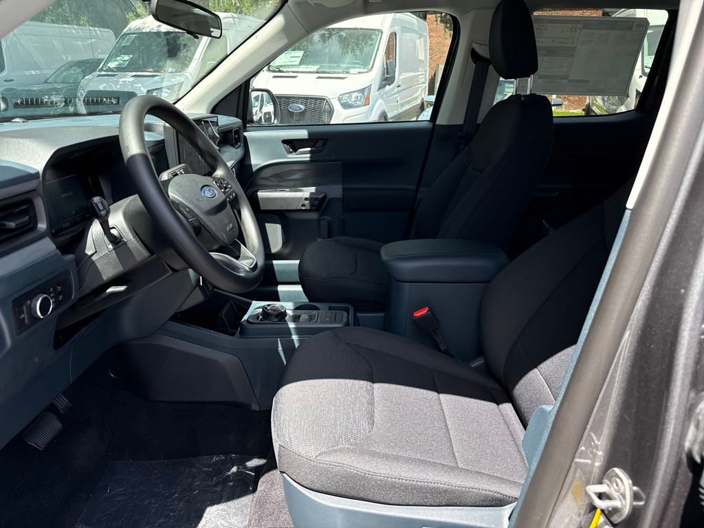 2025 Ford Maverick XL photo 4
