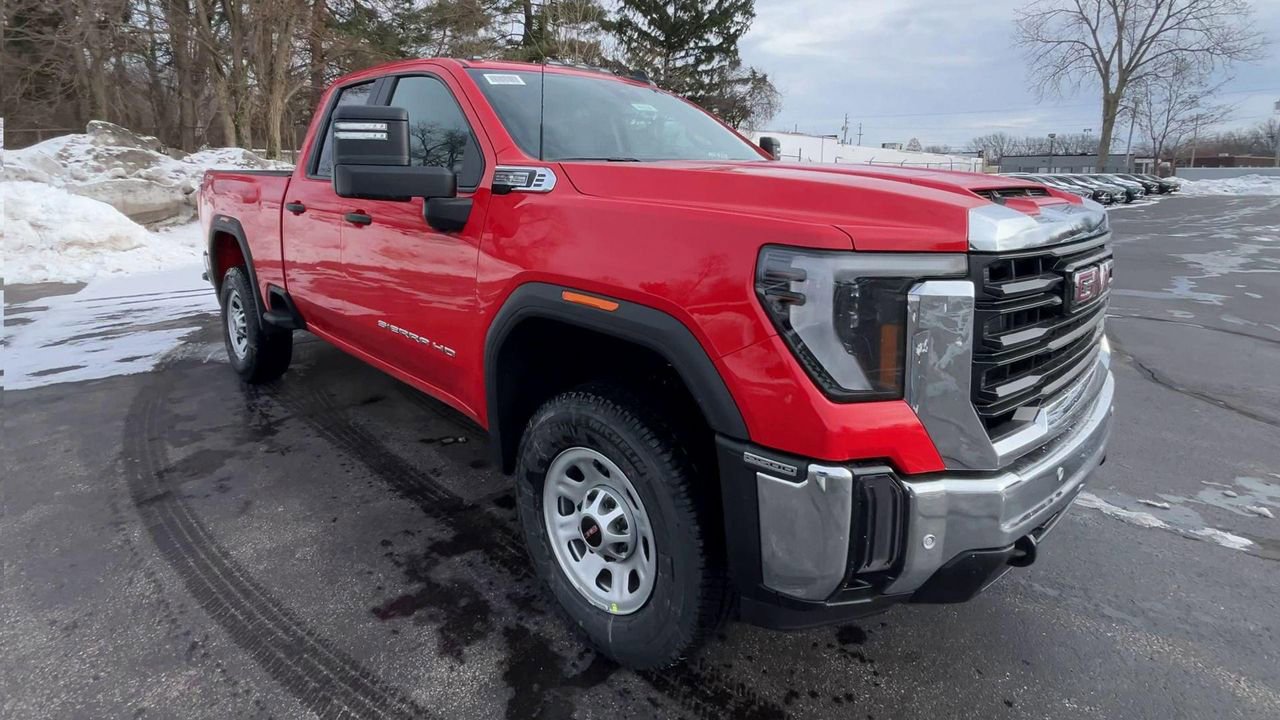 2025 Gmc Sierra 2500 Pro photo 2