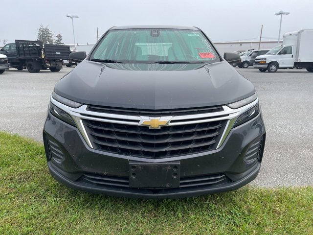 2022 Chevrolet Equinox LS photo 2