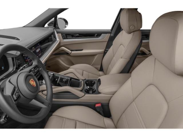 2025 Porsche Cayenne Base photo 8
