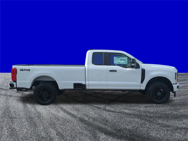 2026 Ford F-350 XL photo 3