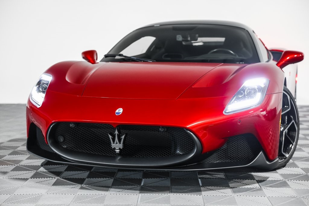 2022 Maserati MC20 Base photo 11