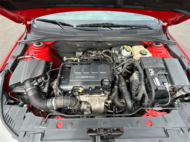 2016 Chevrolet Cruze LT photo 32