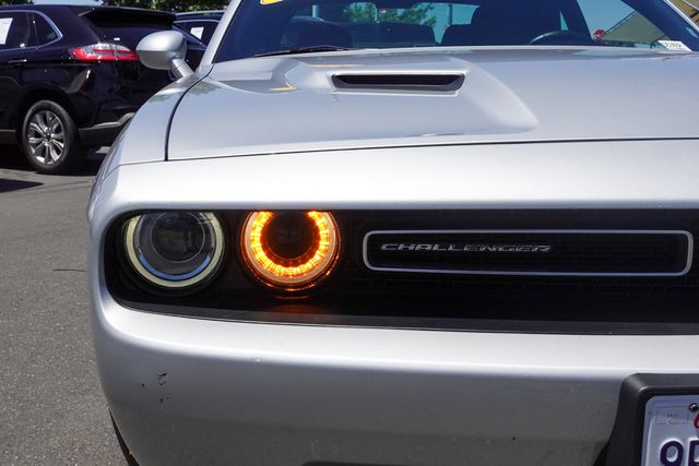 2023 Dodge Challenger SXT photo 4