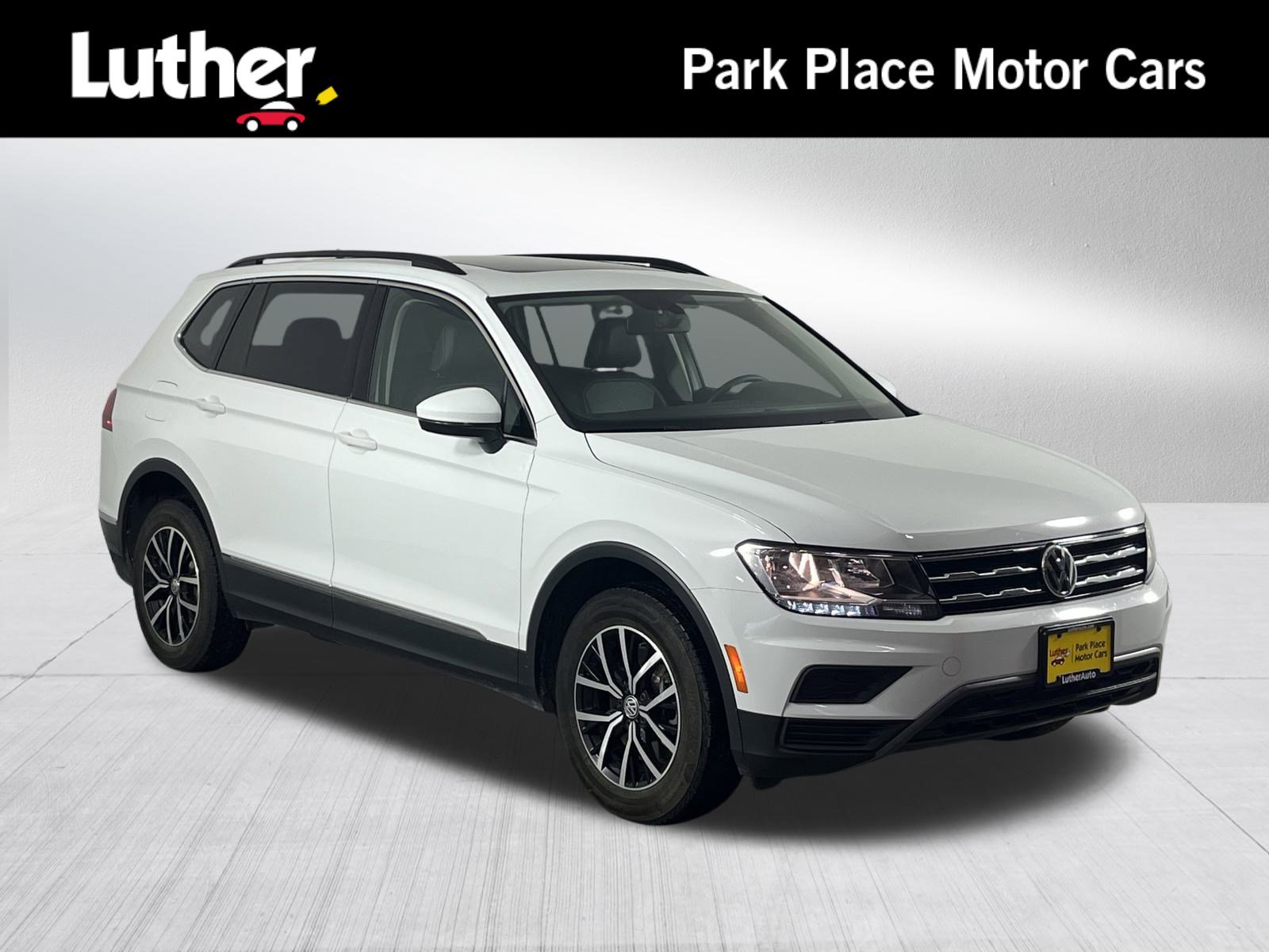2021 Volkswagen Tiguan SE's photo