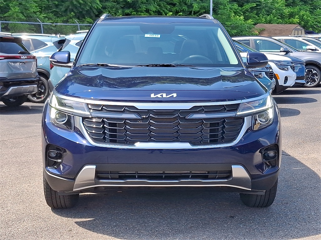 2026 Kia Seltos EX photo 2