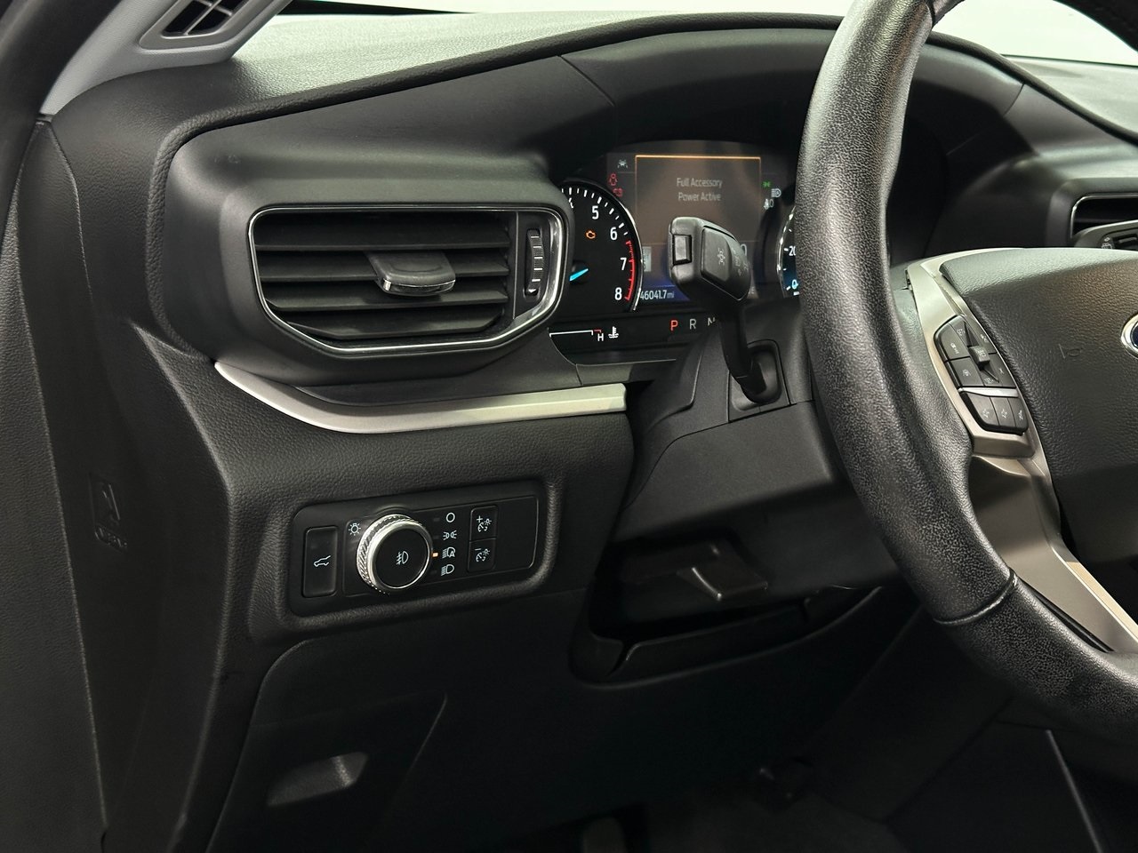 2022 Ford Explorer XLT photo 23