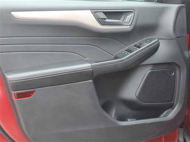 2022 Ford Escape SE photo 8