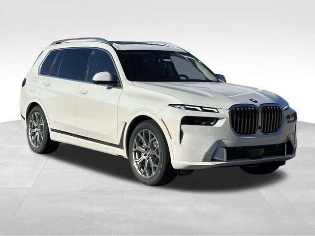 2026 BMW X7 40i's photo