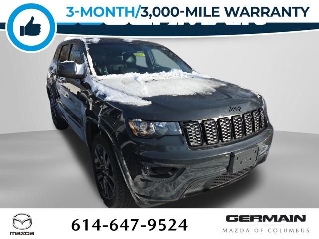 2017 Jeep Grand Cherokee Altitude's photo