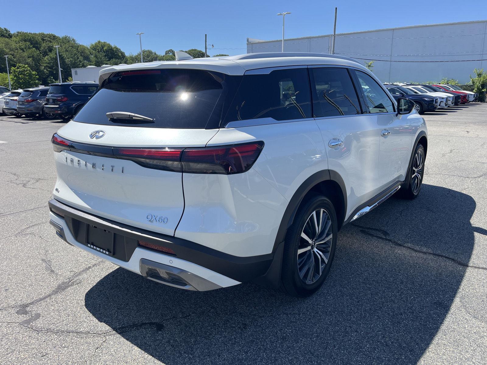 2025 Infiniti QX60 Sensory photo 3