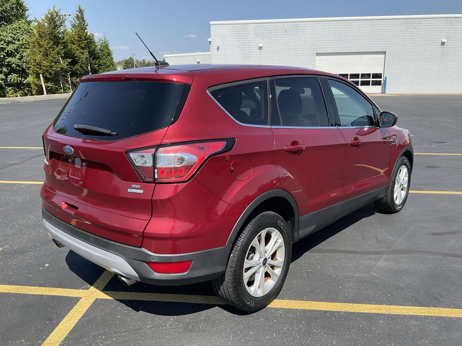 2017 Ford Escape SE photo 6