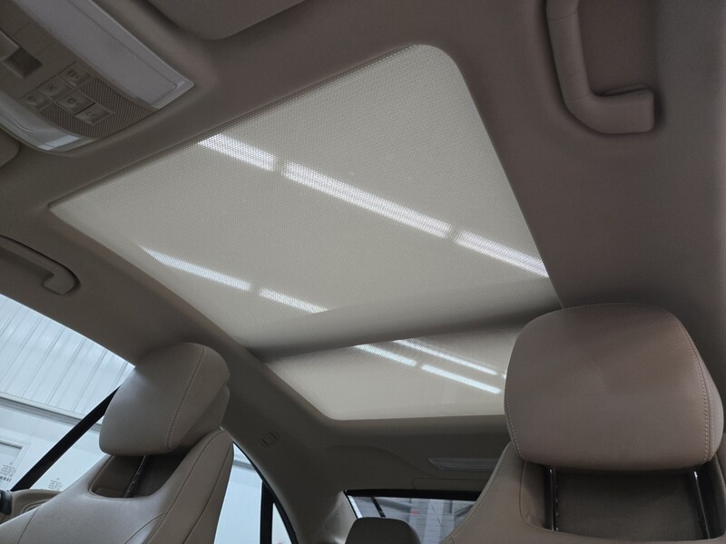 2011 Mercedes Benz E 350 photo 8