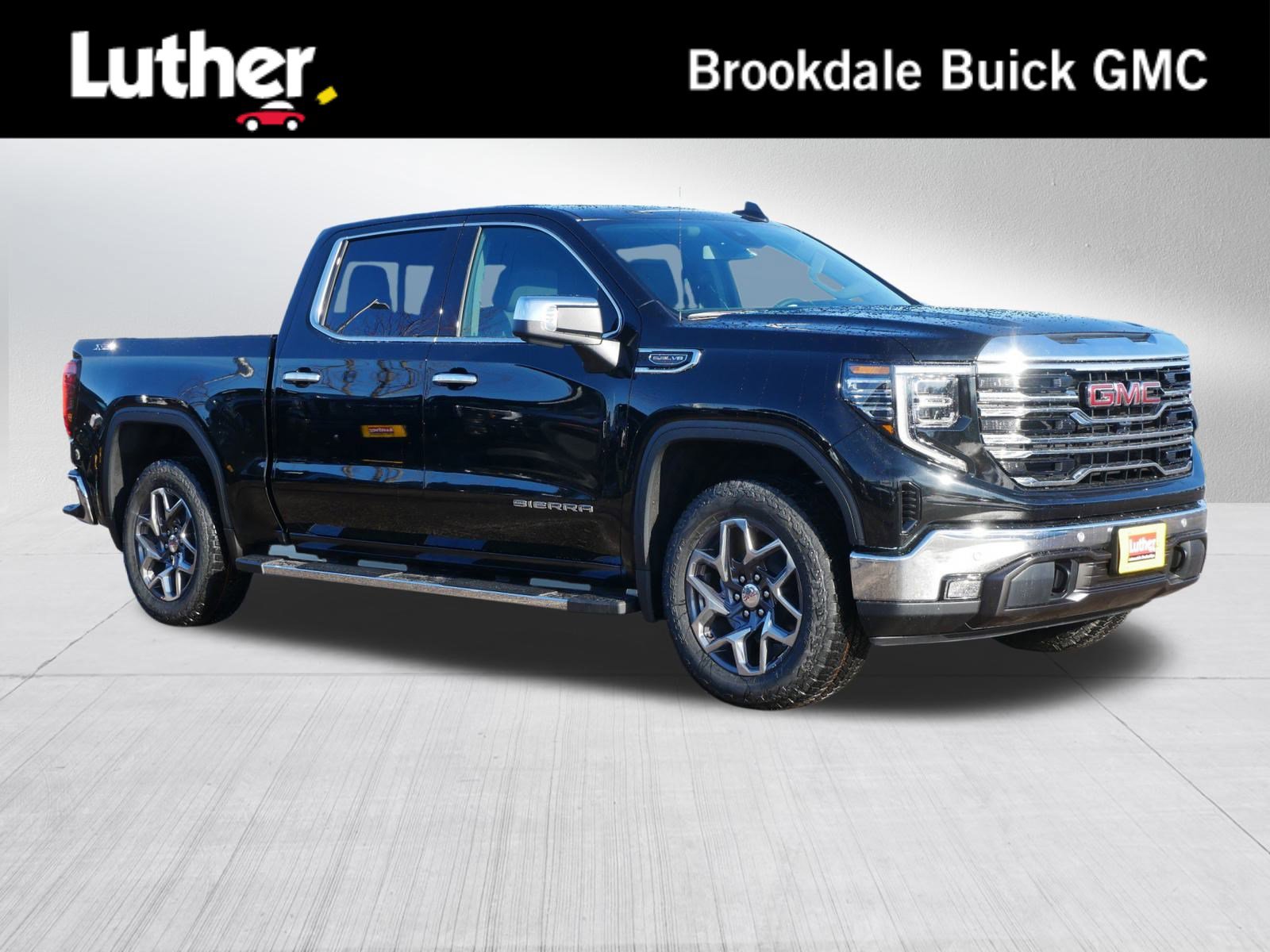 2026 GMC Sierra SLT's photo