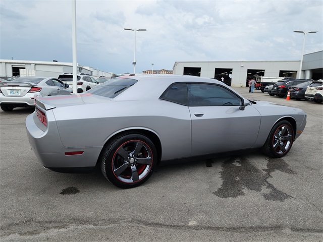 2013 Dodge Challenger Rallye Redline photo 2