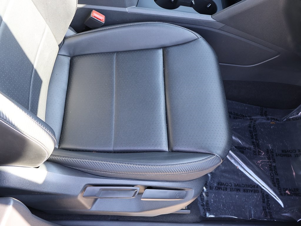 2021 Volkswagen Atlas Cross Sport V6 SE Technology R-Line photo 27
