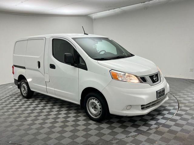 2020 Nissan NV200 S photo 3