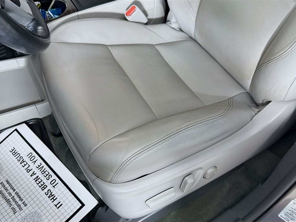 2018 Toyota Sienna XLE Premium photo 20