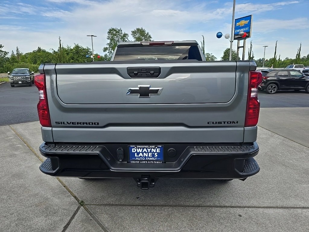 2025 Chevrolet Silverado 1500 Custom Trail Boss photo 4