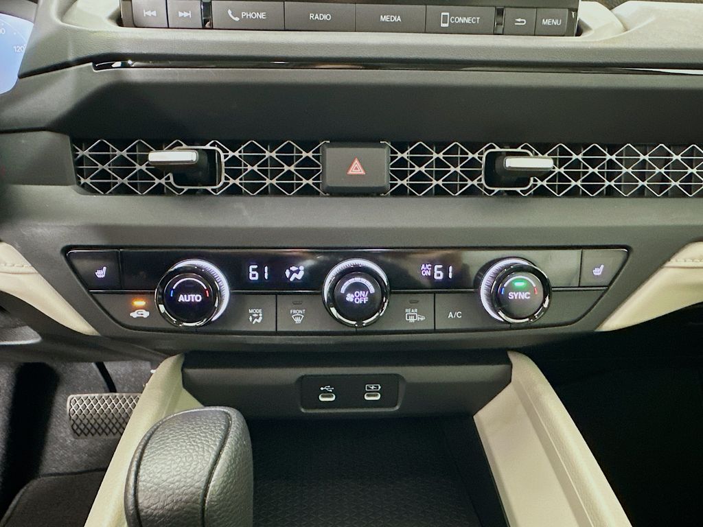 2025 Honda Accord 1.5T SE photo 15