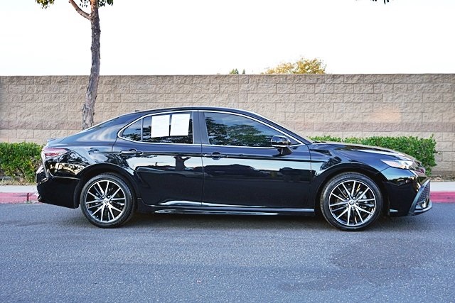 Used 2022 Black Toyota SE image 6