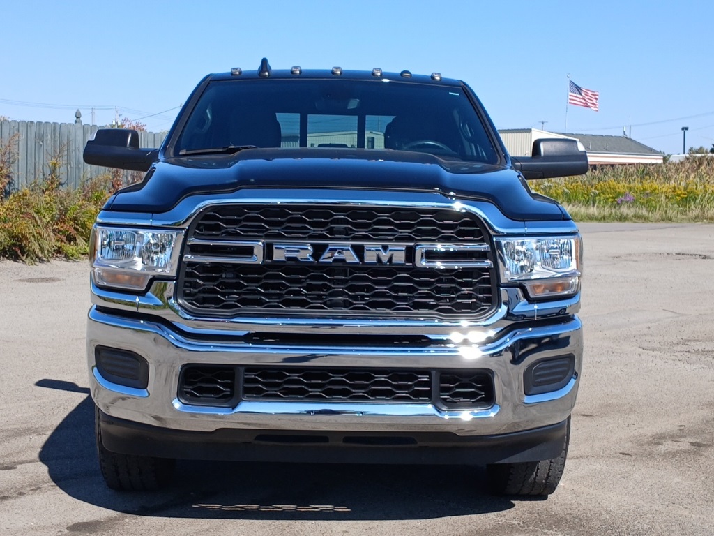 2022 Ram 2500 Tradesman photo 2