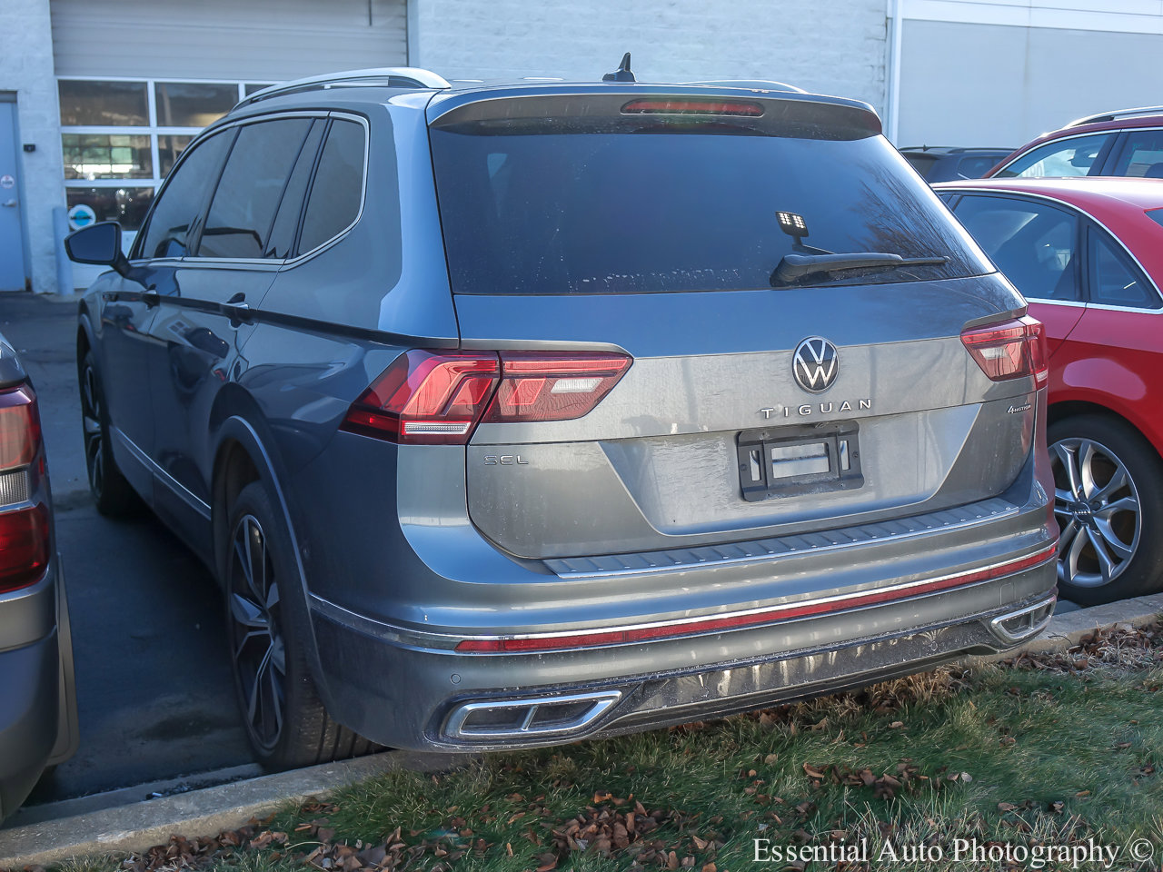 2023 VOLKSWAGEN TIGUAN - Image 2