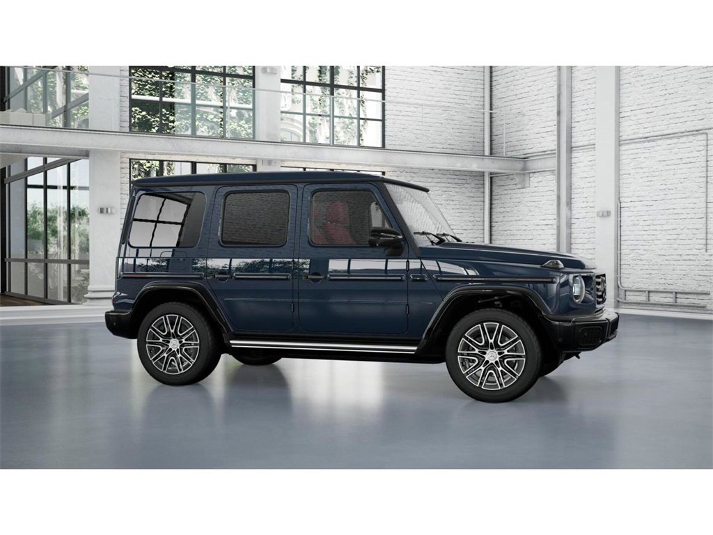 2025 Mercedes Benz G photo 13