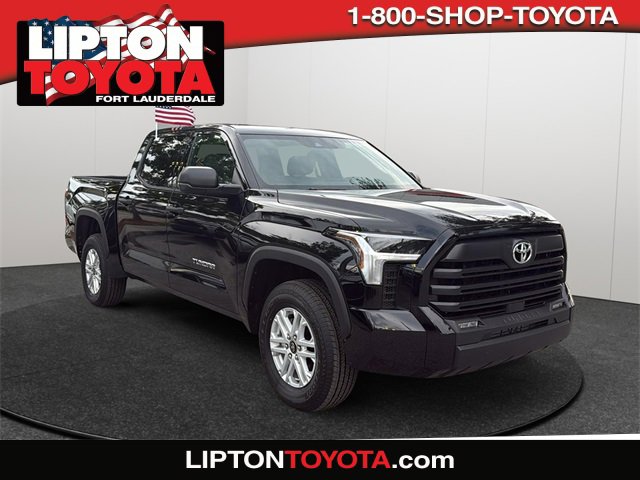 2025 Toyota Tundra SR5's photo