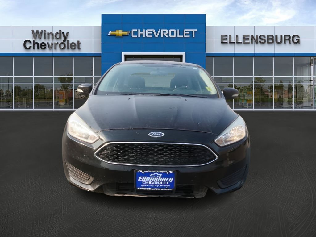 Used 2017 Ford Focus SE with VIN 1FADP3F24HL319800 for sale in Ellensburg, WA
