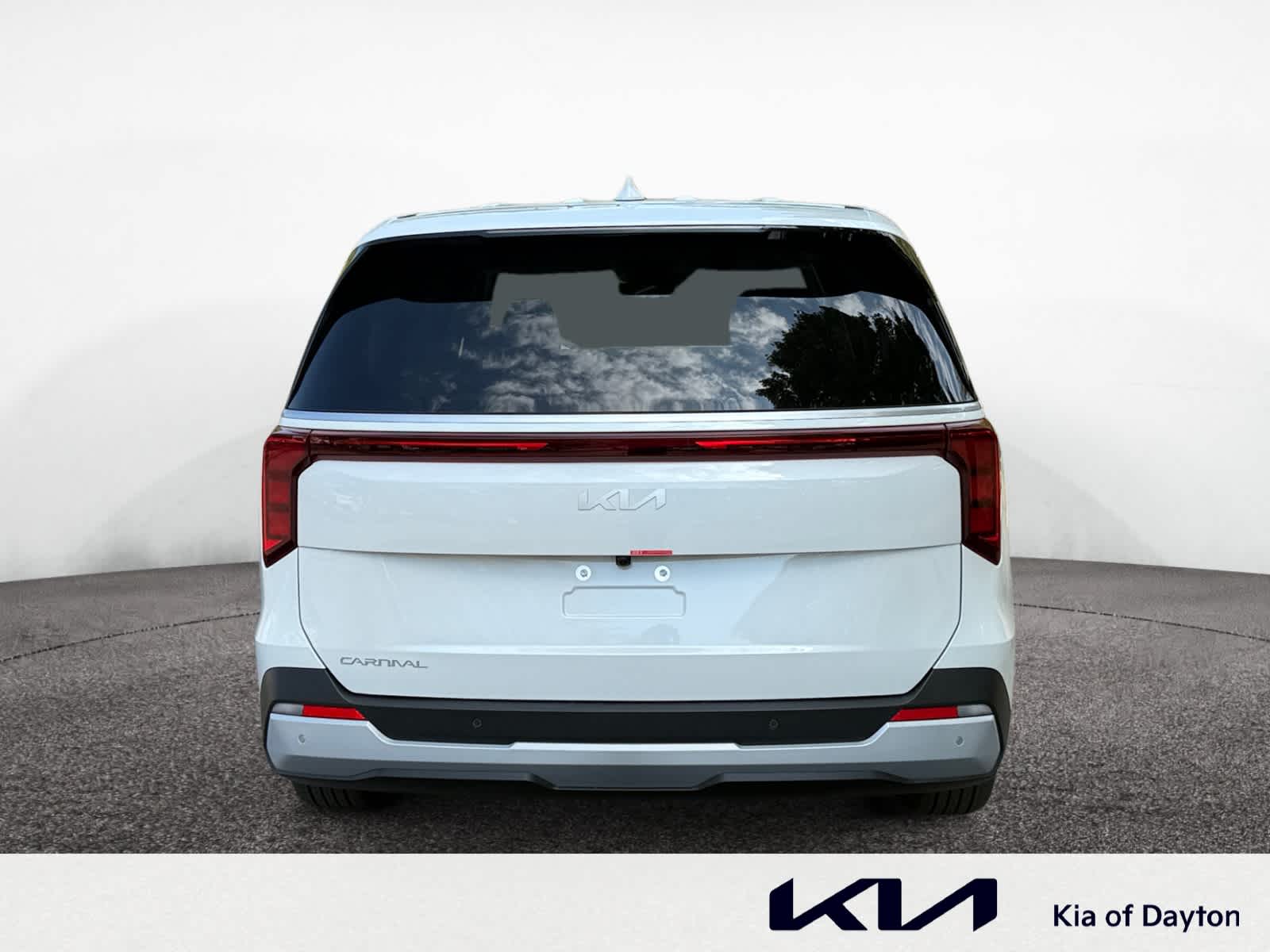 2026 Kia Carnival LX photo 2