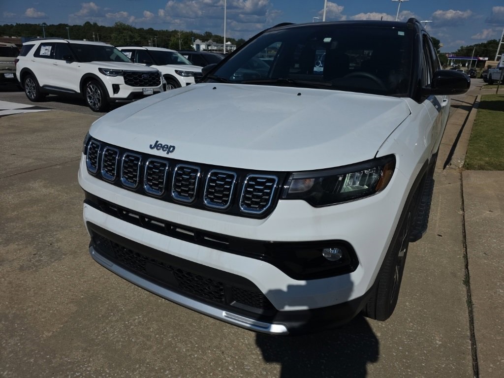 2024 Jeep Compass Limited photo 5