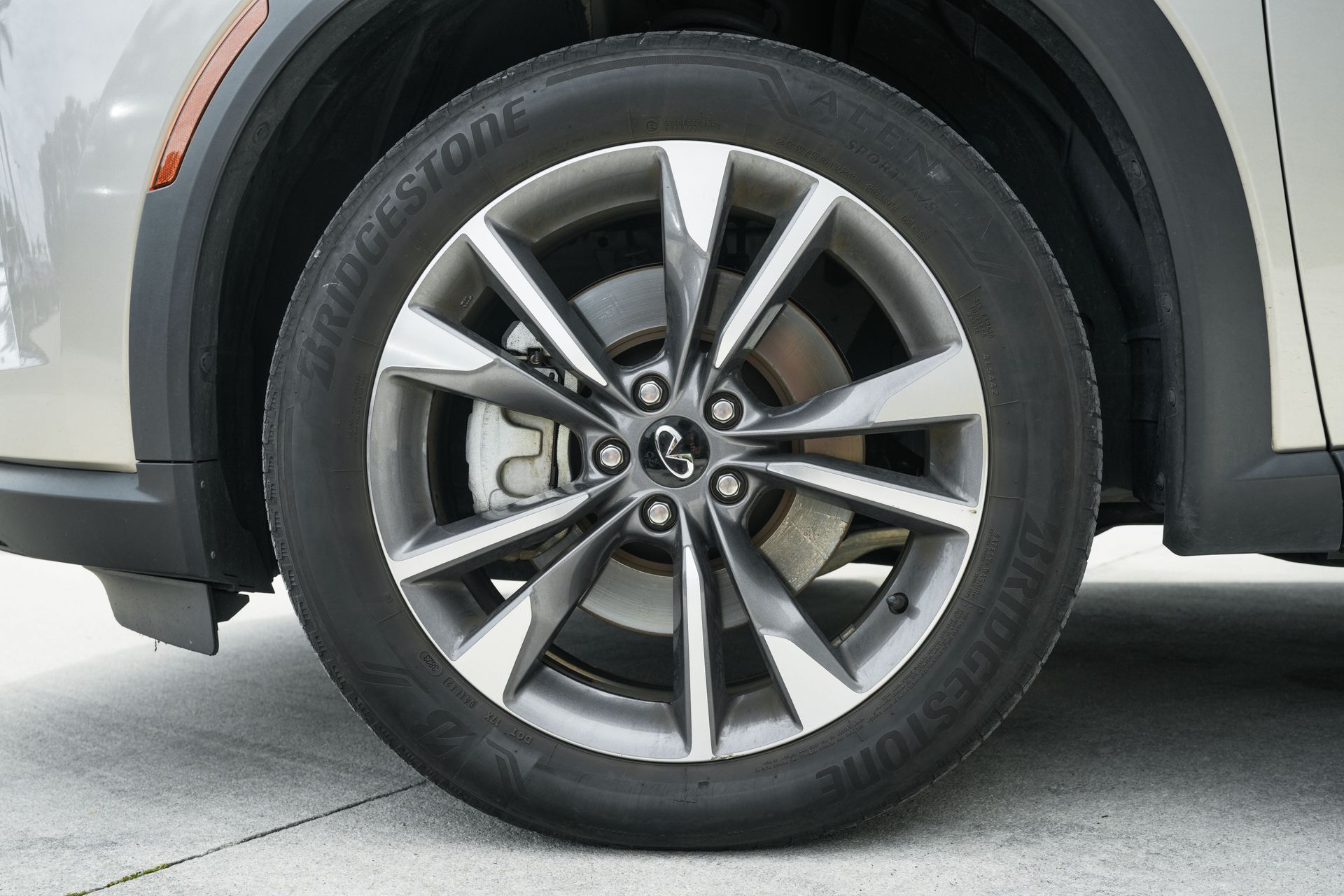 2024 Infiniti QX60 Luxe photo 10