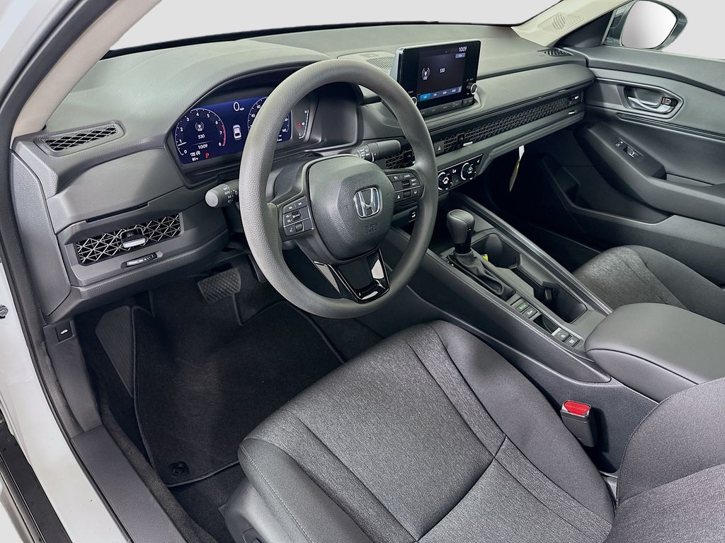 2025 Honda Accord 1.5T SE photo 9