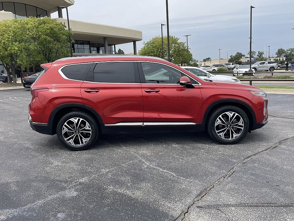 2020 Hyundai Santa Fe Limited photo 2