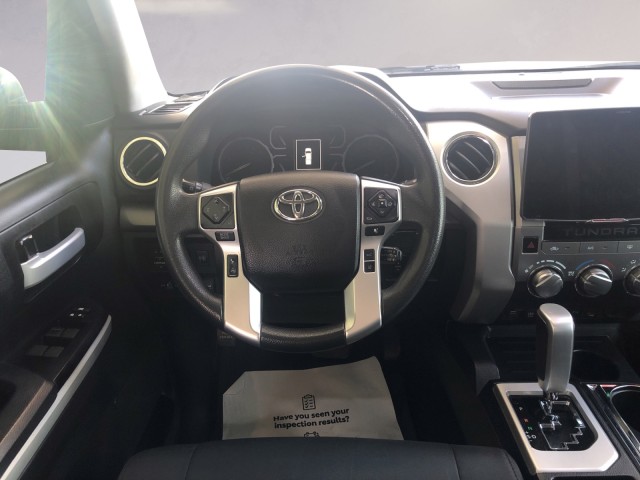 2021 Toyota Tundra SR5 CrewMax photo 8