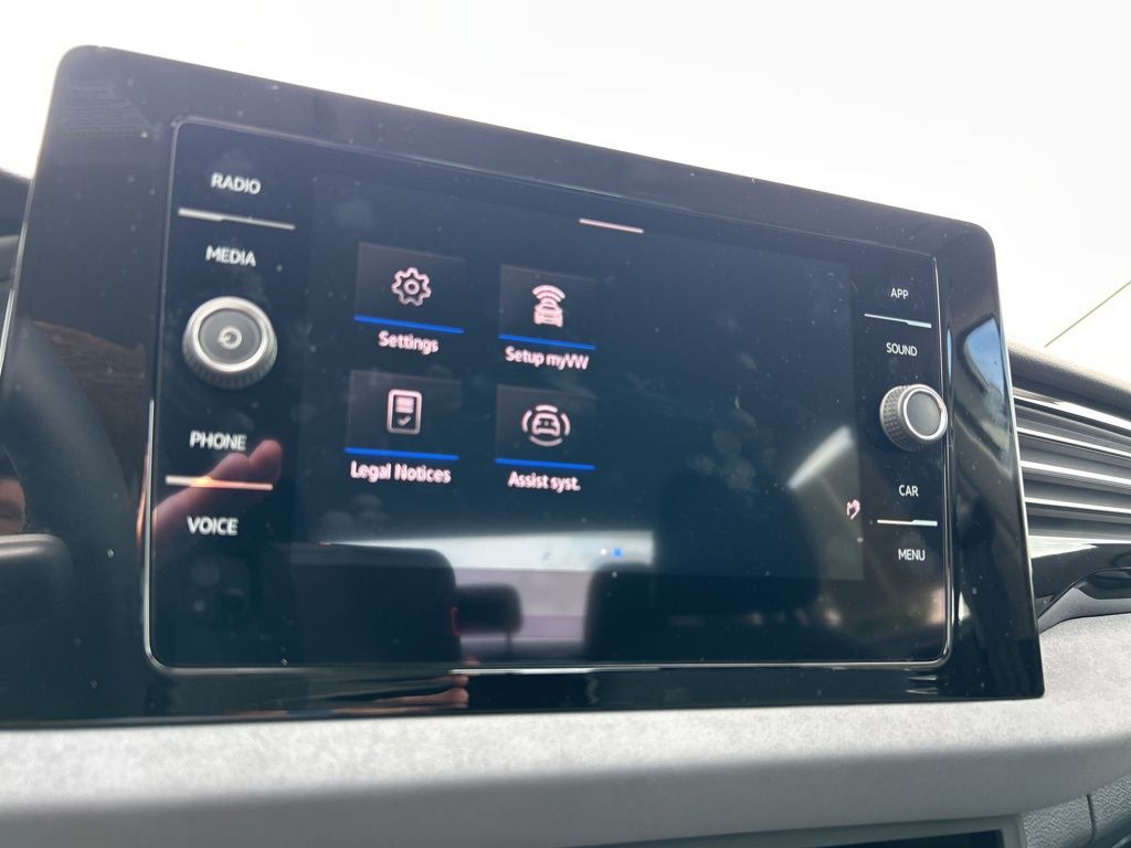 2025 Volkswagen Jetta 1.5T SE photo 27