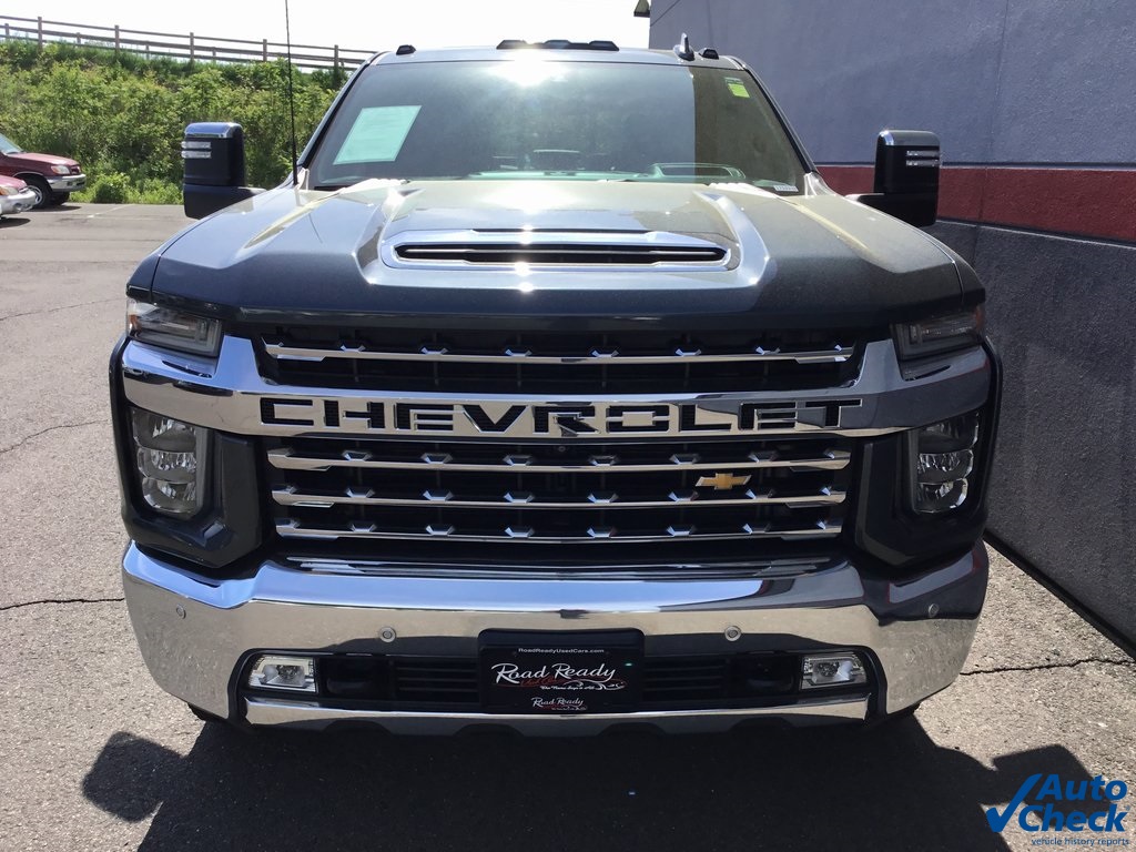 2020 Chevrolet Silverado 3500HD LTZ photo 4