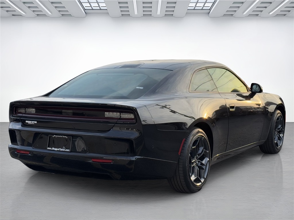2025 Dodge Charger Daytona R/T photo 3