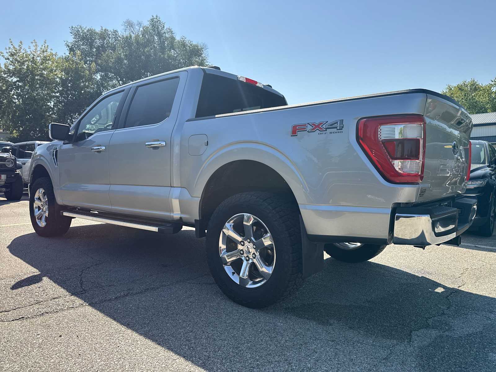 2023 Ford F-150 Lariat photo 7