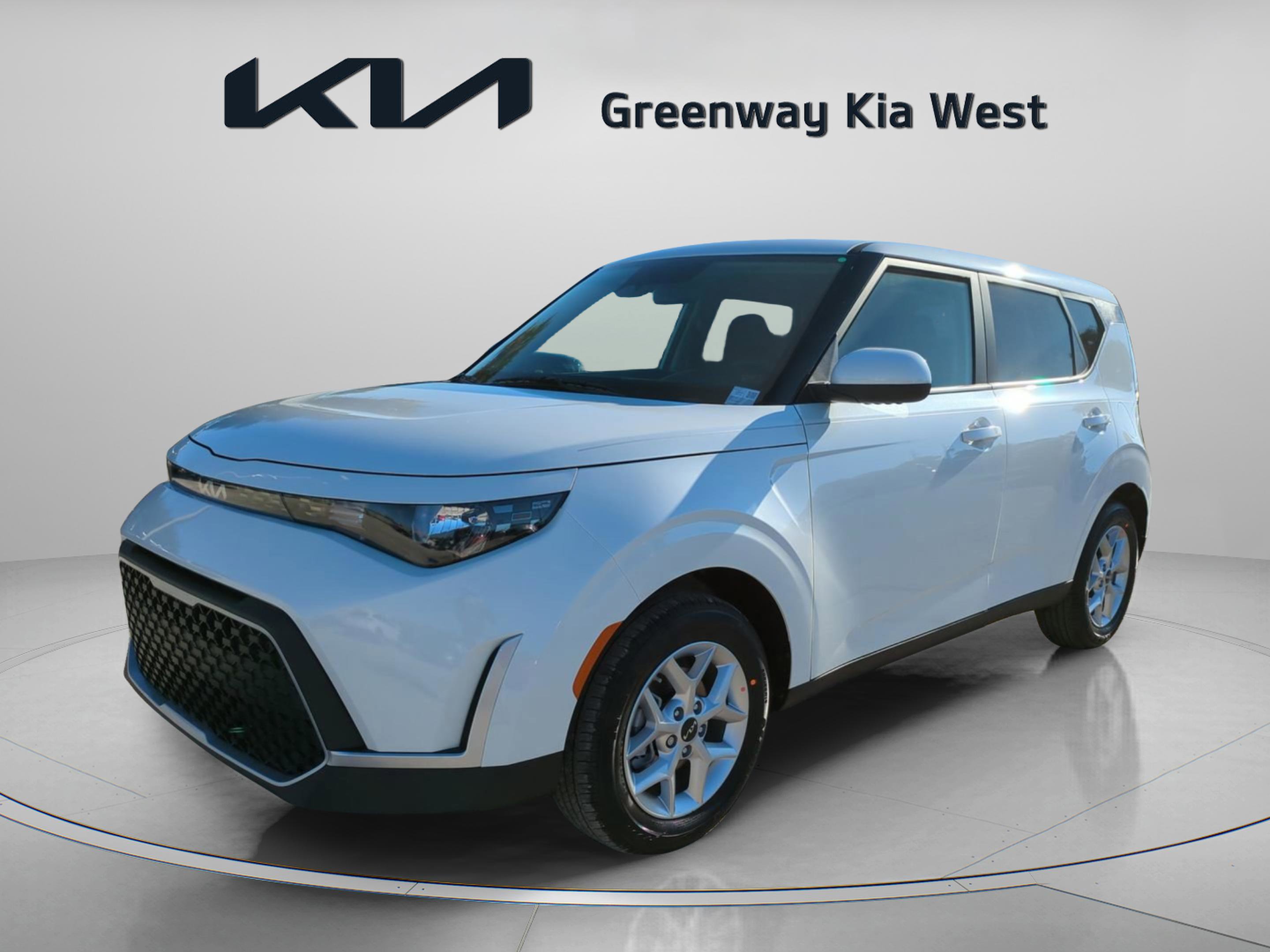 2025 Kia Soul LX photo 3