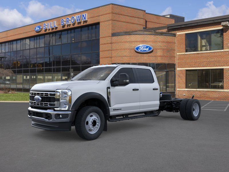 2026 Ford F-550 Super Duty Chassis Cab XL's photo