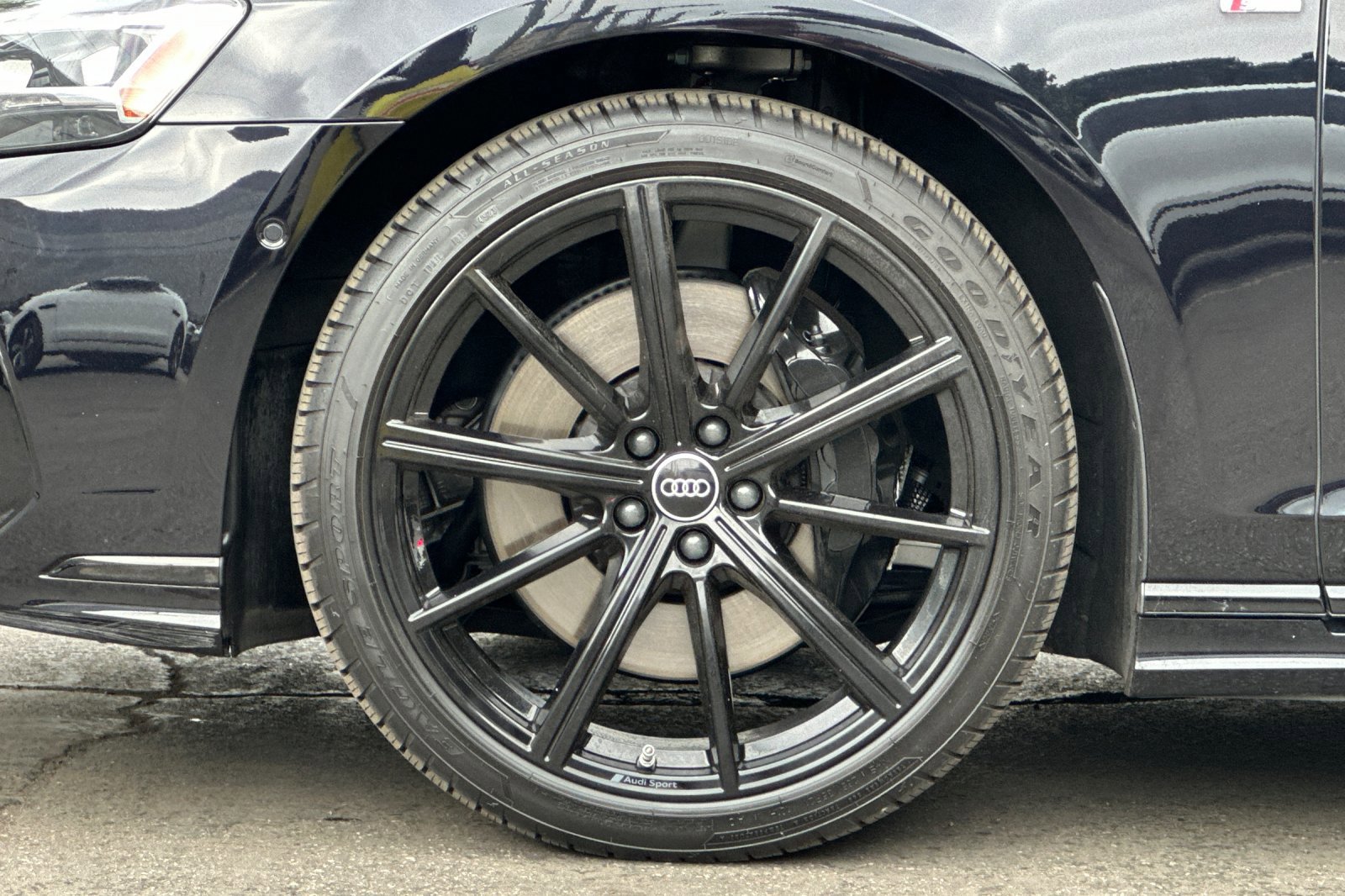2024 Audi A8 L 55 TFSI Quattro photo 11