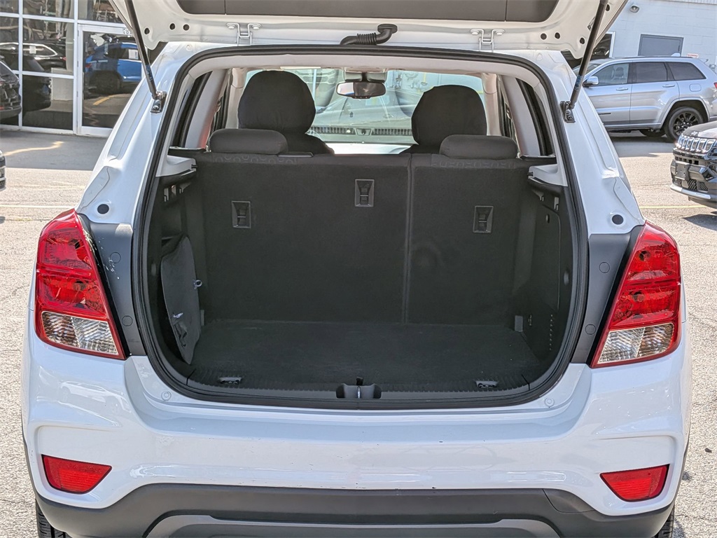 2020 Chevrolet Trax LS photo 7