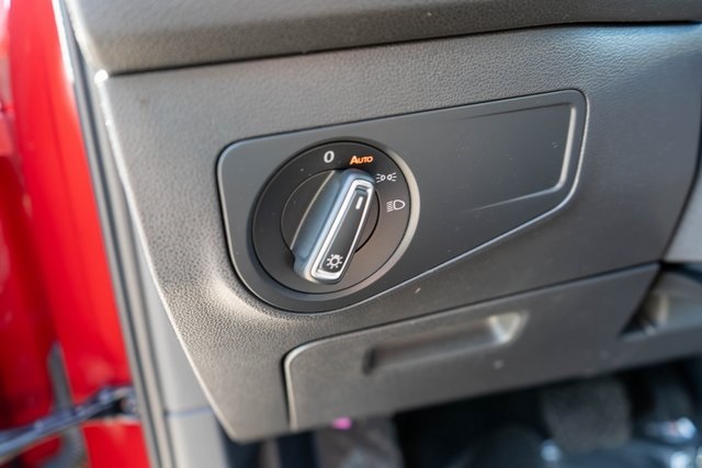 2021 Volkswagen Tiguan SE photo 17