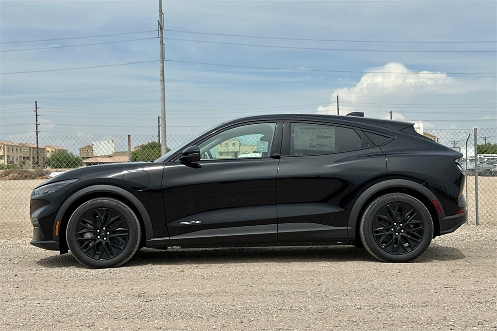 2025 Ford Mustang Mach-E Select photo 4