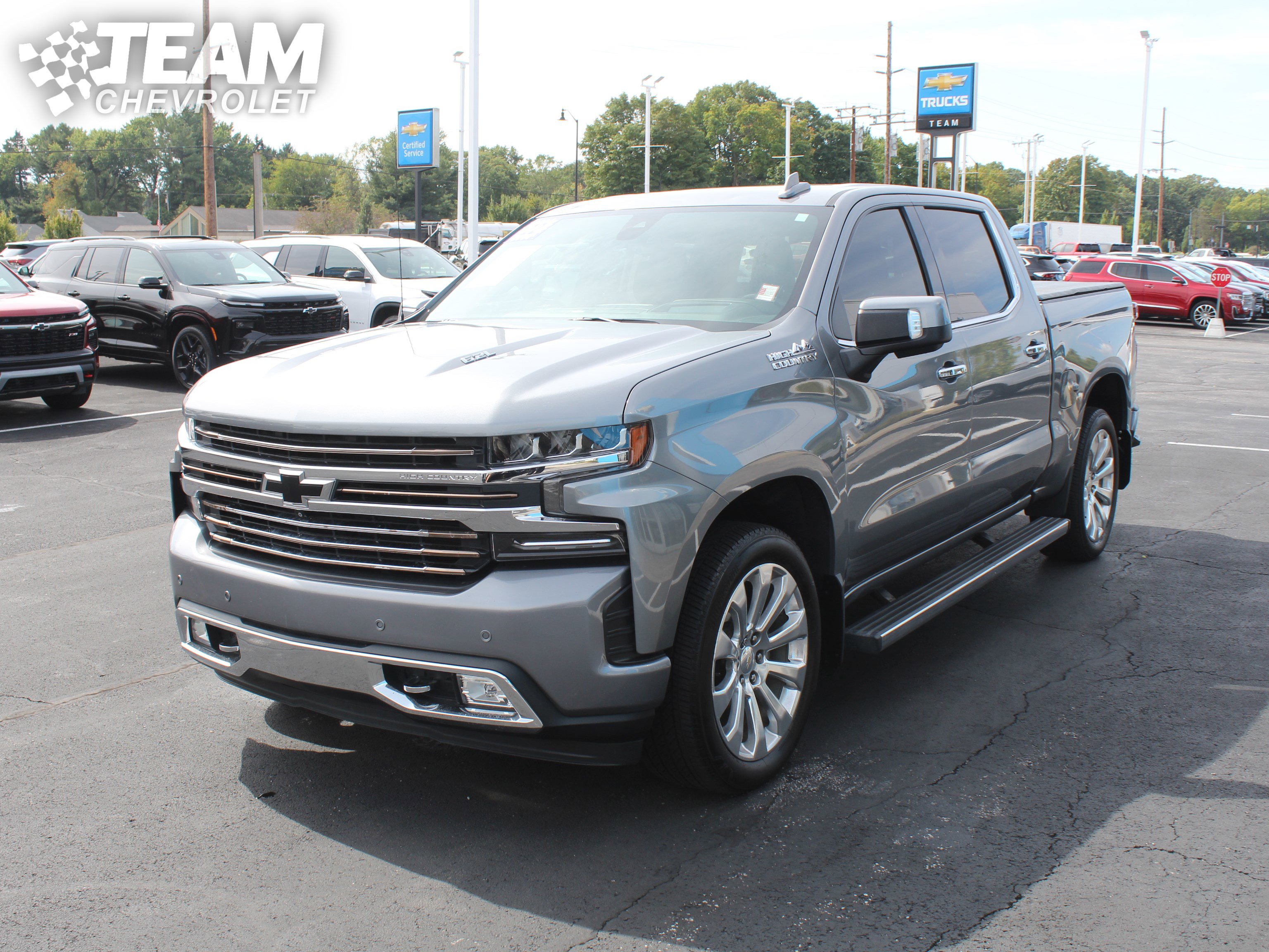2022 Chevrolet Silverado 1500 High Country photo 7
