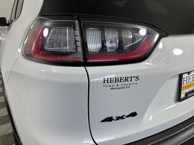 2023 Jeep Cherokee Altitude photo 7